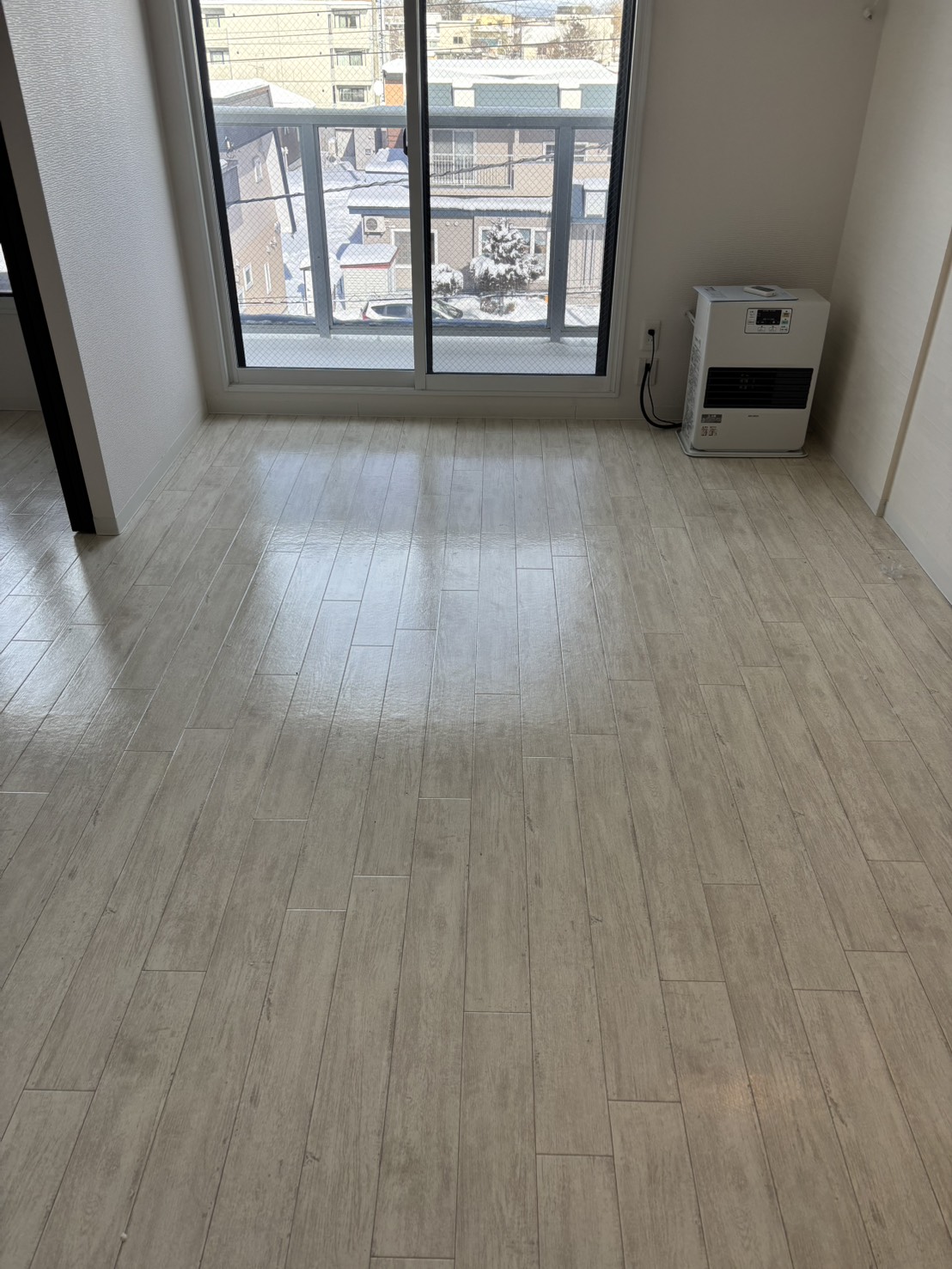 札幌　ワックス掛け